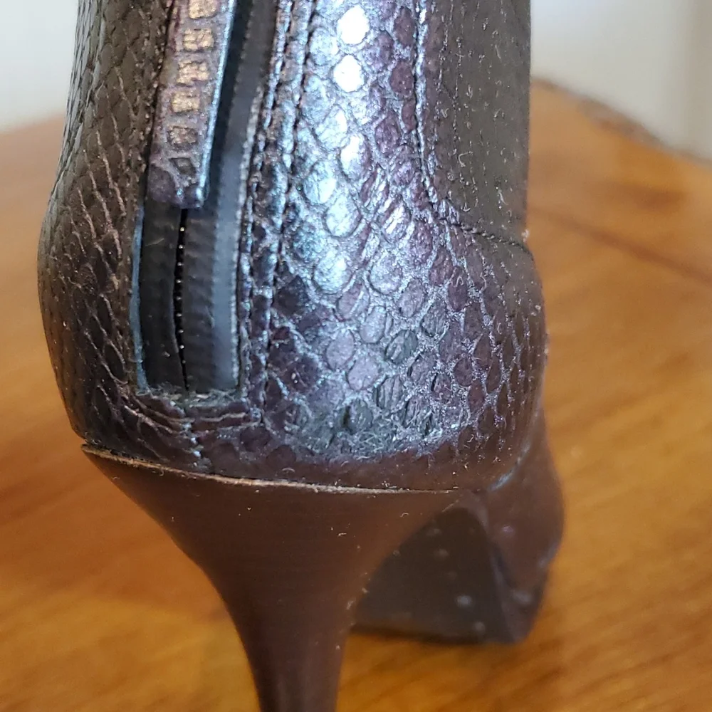 *SALE* AllSaints metallic boots - Picture 8 of 10